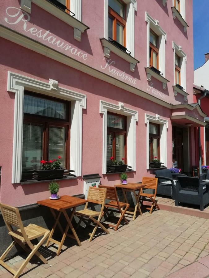 Penzion U Papousku Йиндржихув-Градец Экстерьер фото
